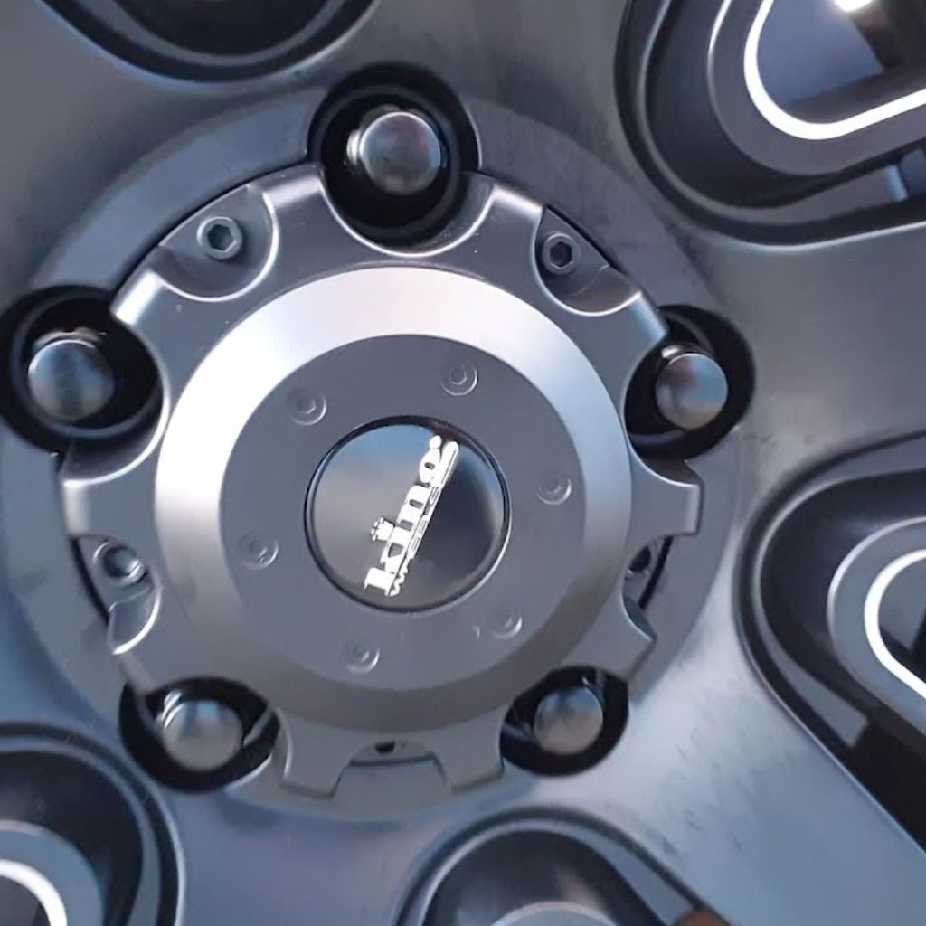 King – Bud's Tyres