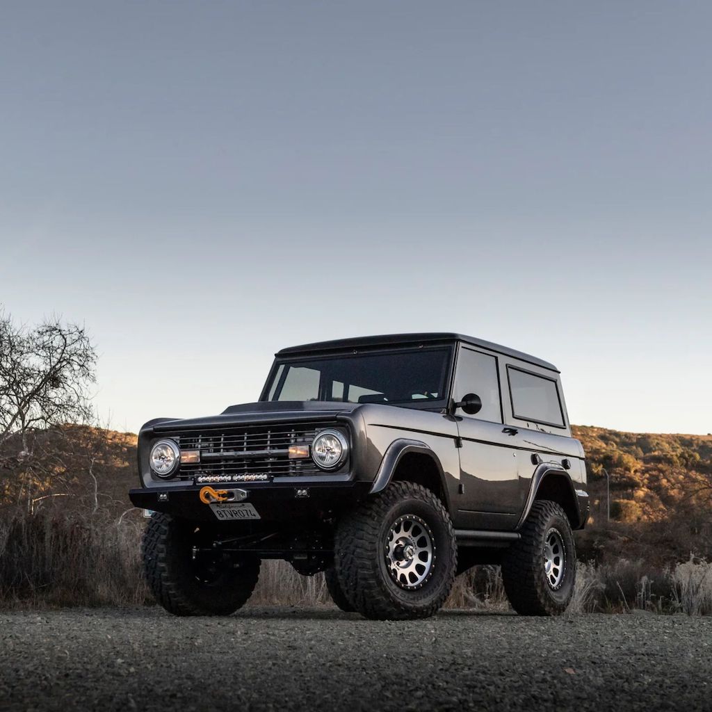 Method 305 NV Machined w/ Black Lip – Bud's Tyres